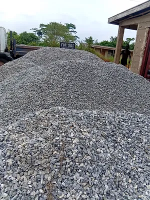 30 Tons of Hardcone and Graniet