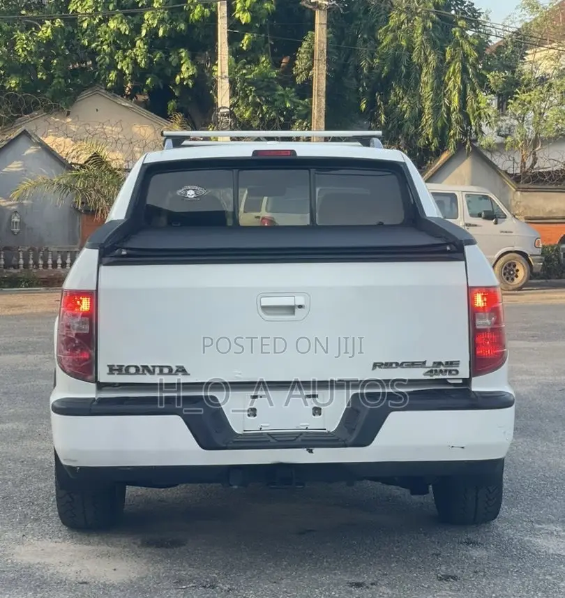 Honda Ridgeline 2011 White