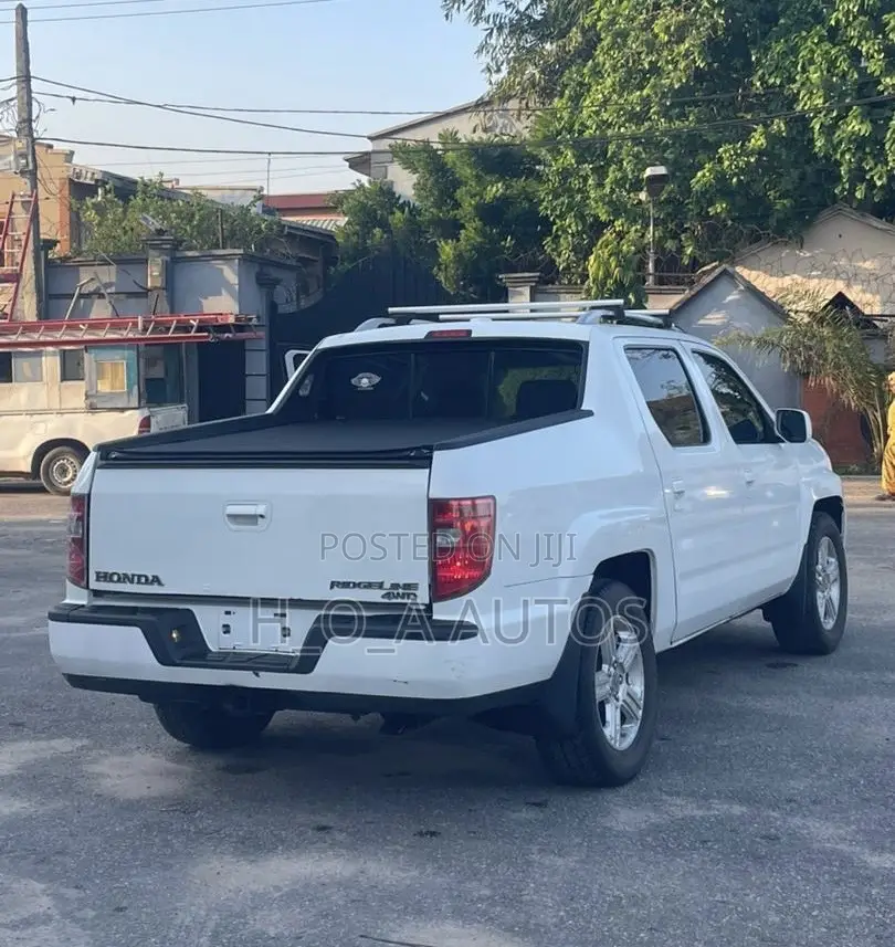 Honda Ridgeline 2011 White