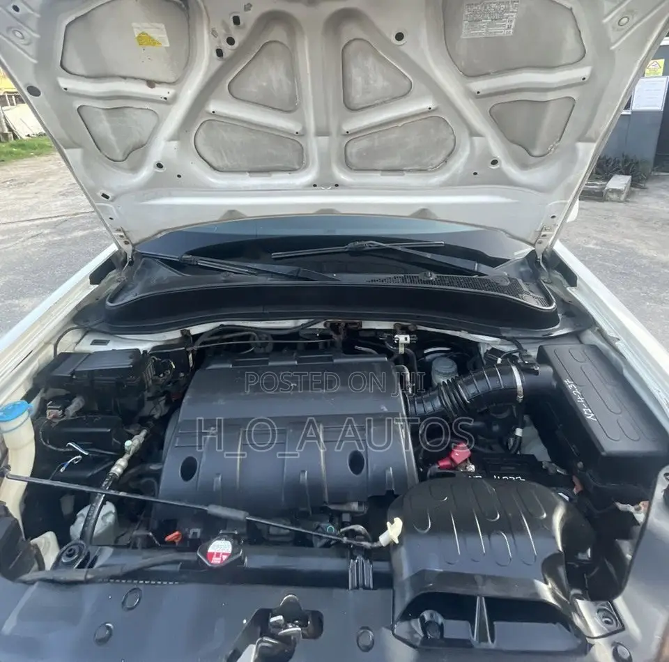 Honda Ridgeline 2011 White