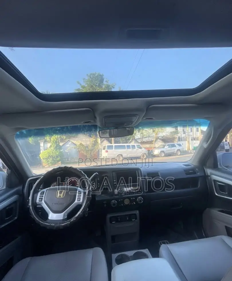 Honda Ridgeline 2011 White
