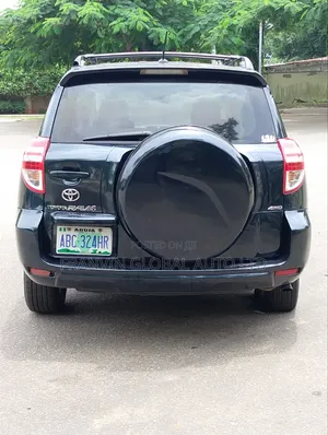 Toyota RAV4 2.5 Limited 2010 Blue