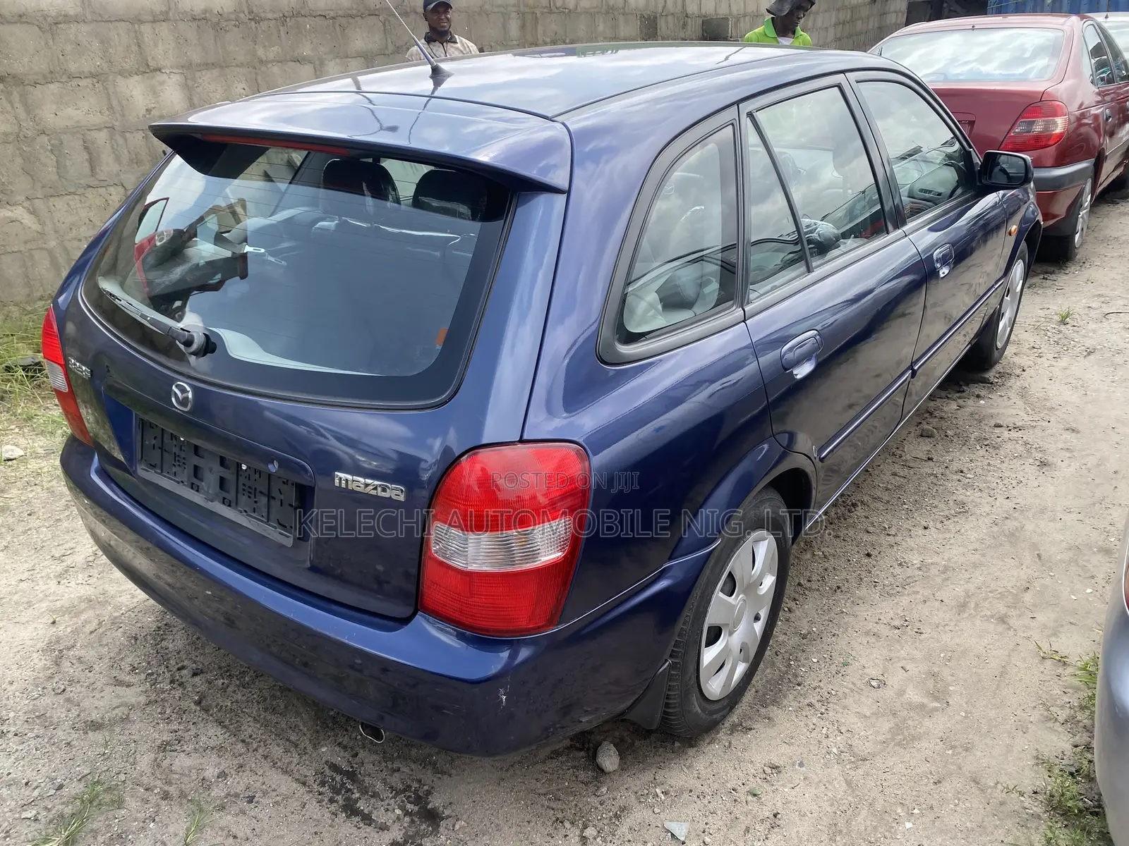 Mazda 323 2004 Blue