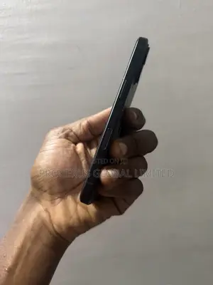 Apple iPhone 16 128 GB Black
