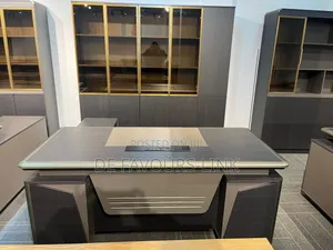 1.6 Meter Executive Desk