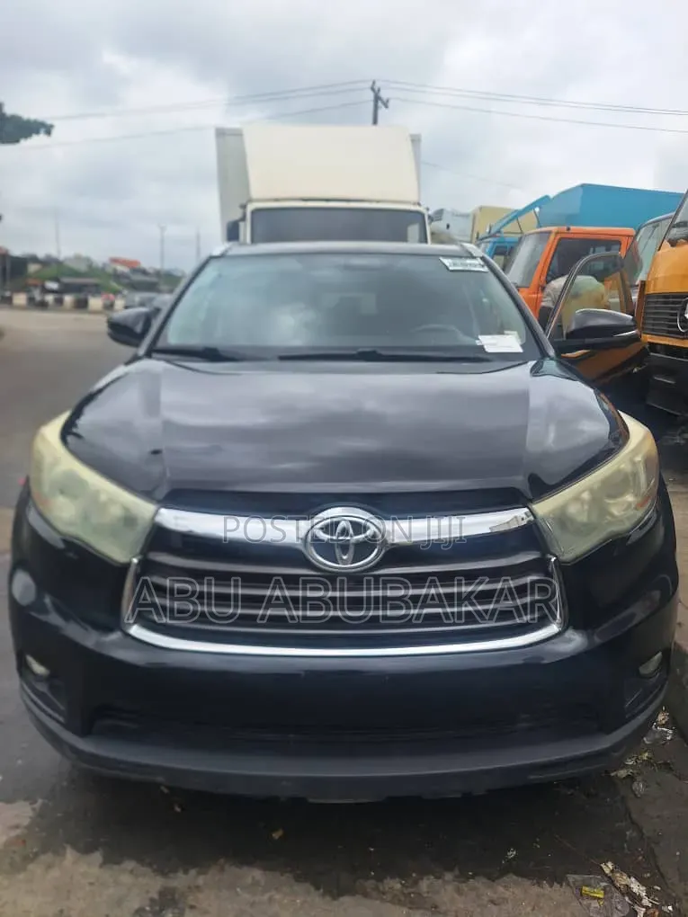 Toyota Highlander 2016 Black