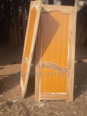 I Am Selling Wood Doors