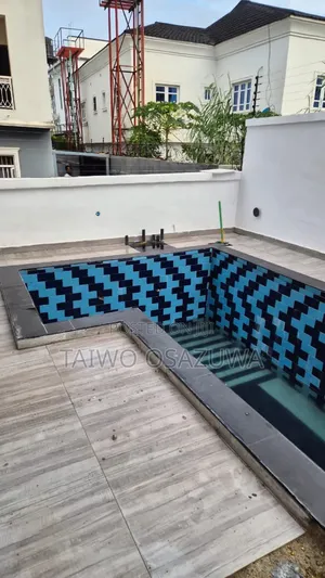 5bdrm Duplex in Leaking Palm City., Ado / Ajah for sale