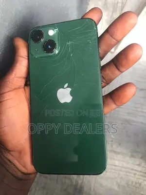 Apple iPhone 13 128 GB Green