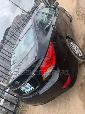 Hyundai Accent SE 2012 Black