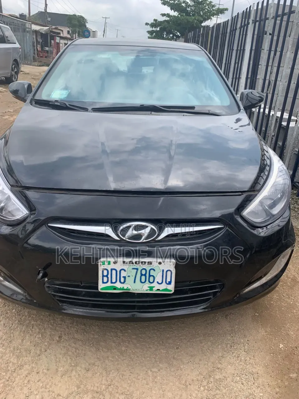Hyundai Accent SE 2012 Black