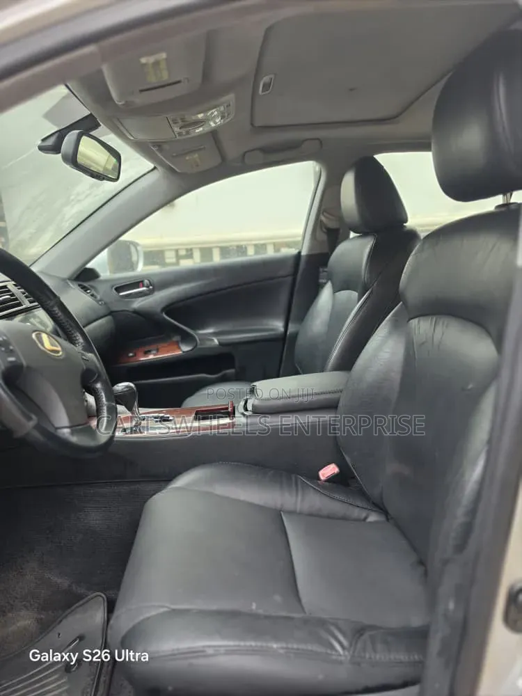 Lexus IS 250 AWD 2007 Silver
