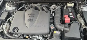 Toyota Camry 2018 Gray