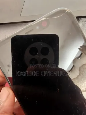 Apple iPhone 11 64 GB Black