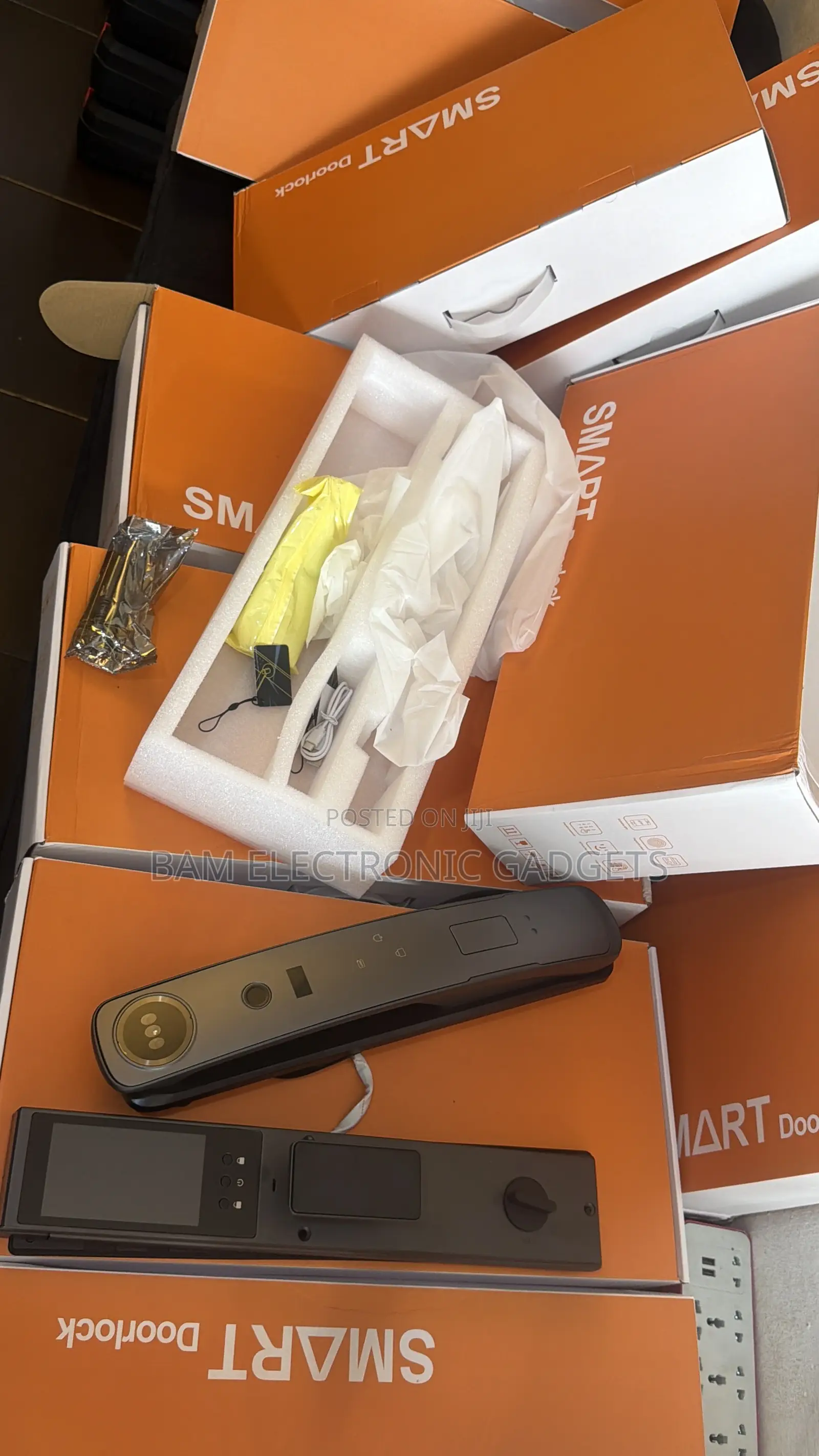 Tuya Smart Door Lock With Fingerprint Face ID
