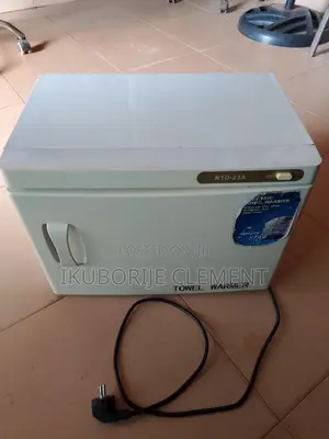 Electric Towel Warmer RTD-23A for Sale in Benin City