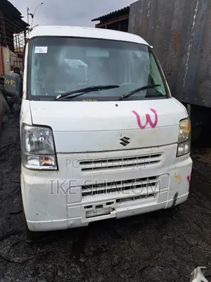 Suzuki Every 2012 White