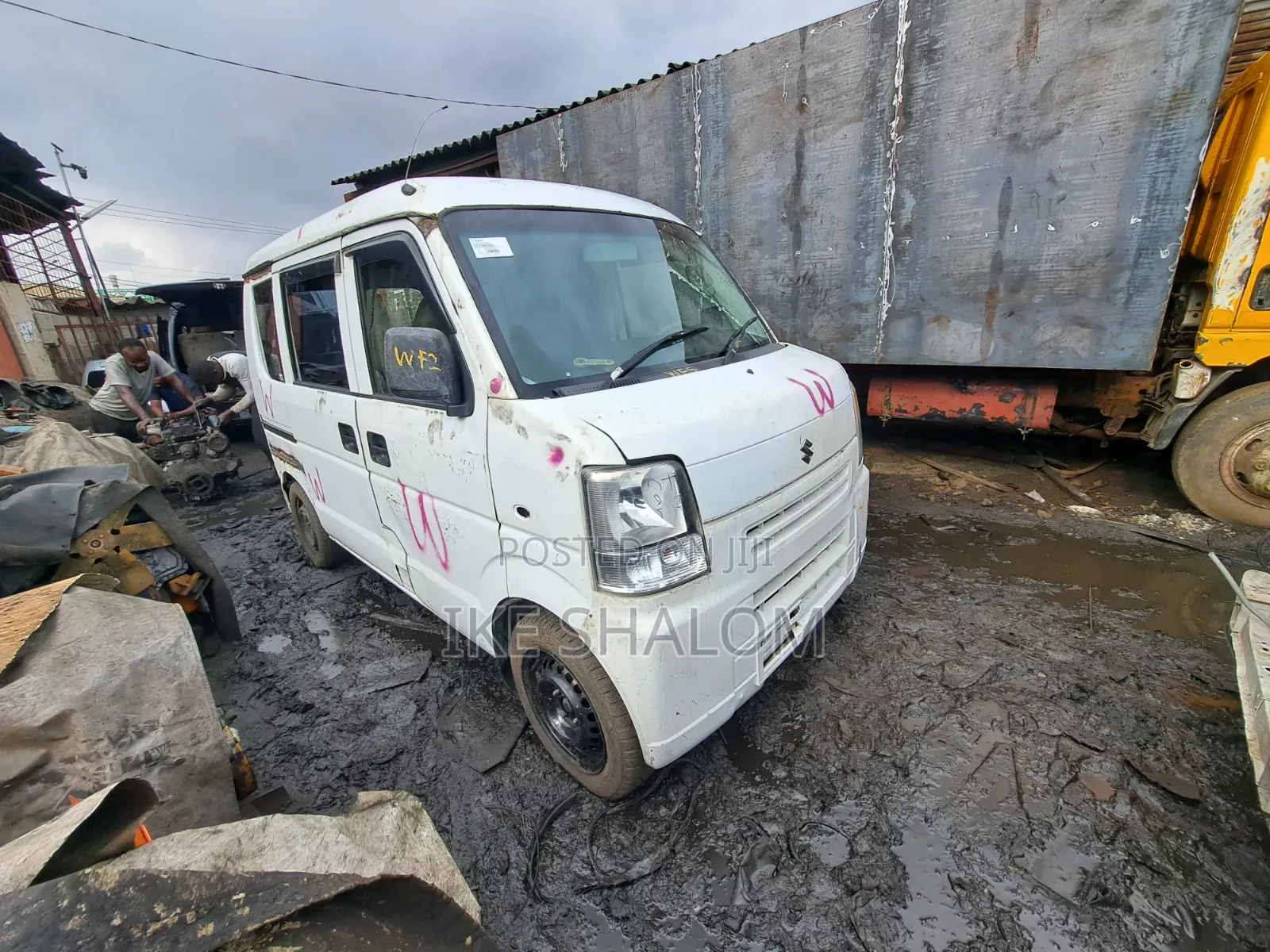 Suzuki Every 2012 White