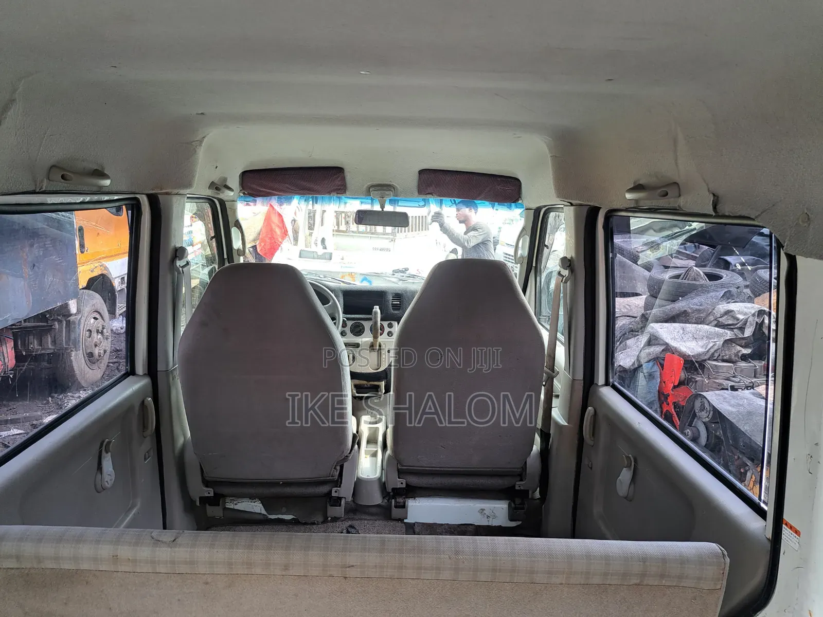 Suzuki Every 2012 White