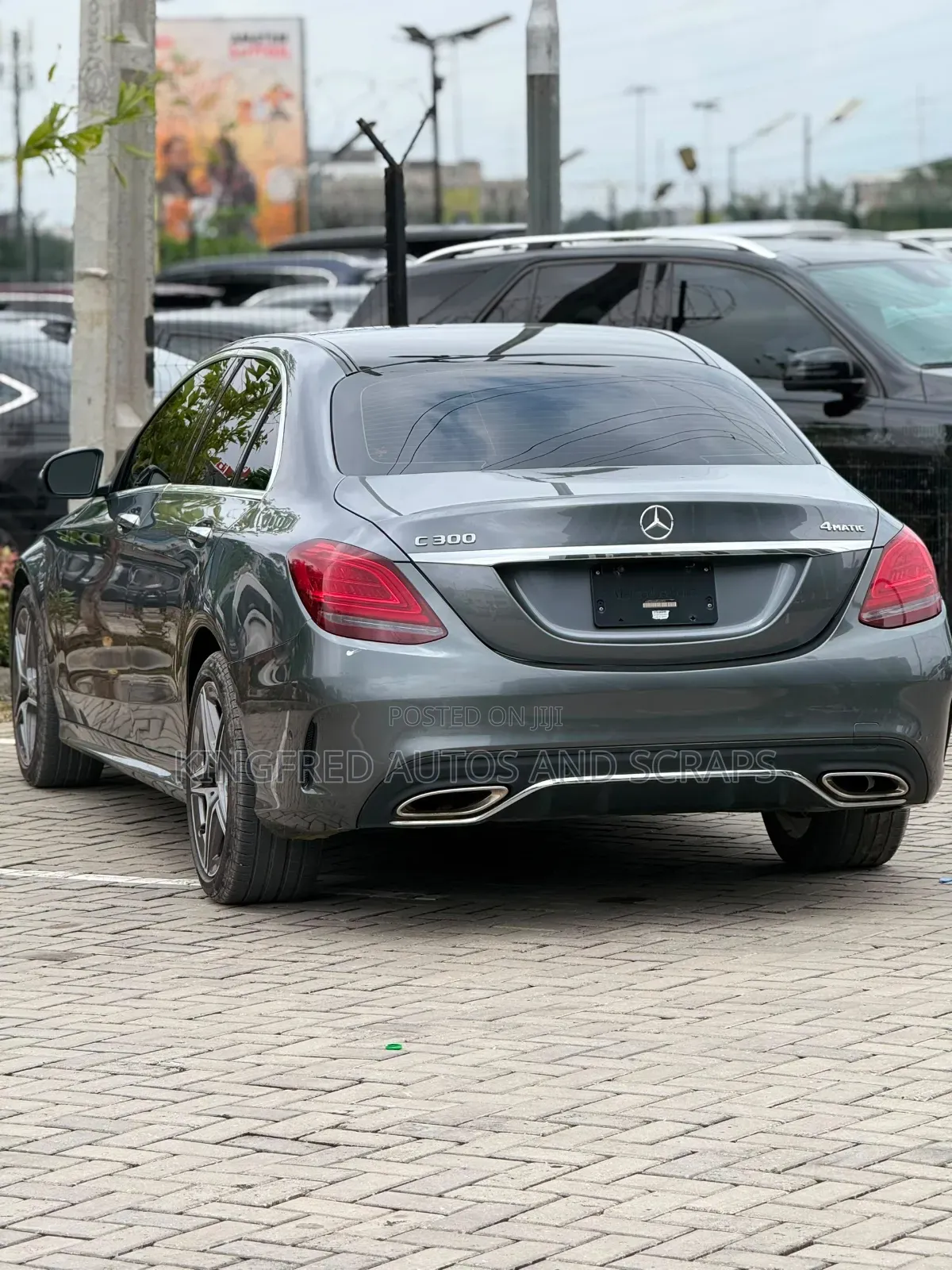 Mercedes-Benz C300 2021