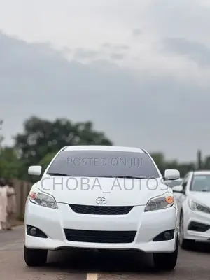 Toyota Matrix 2010 White