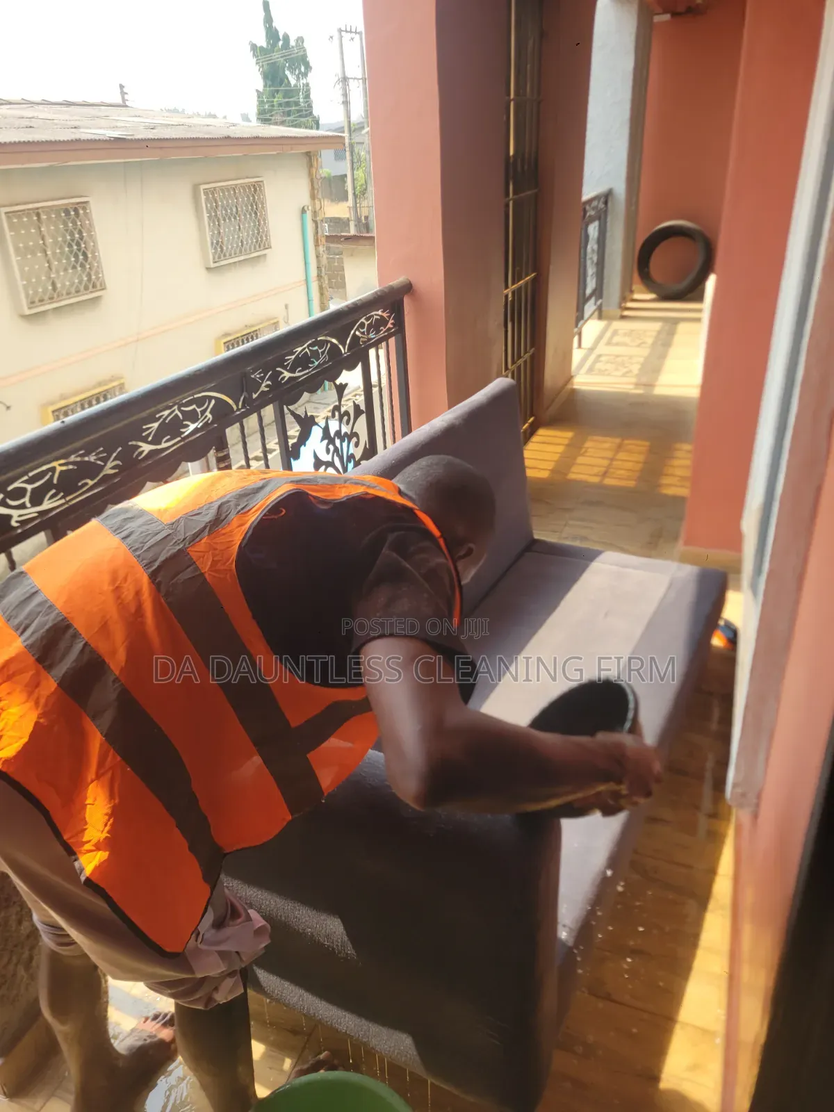 Upholstery Washing