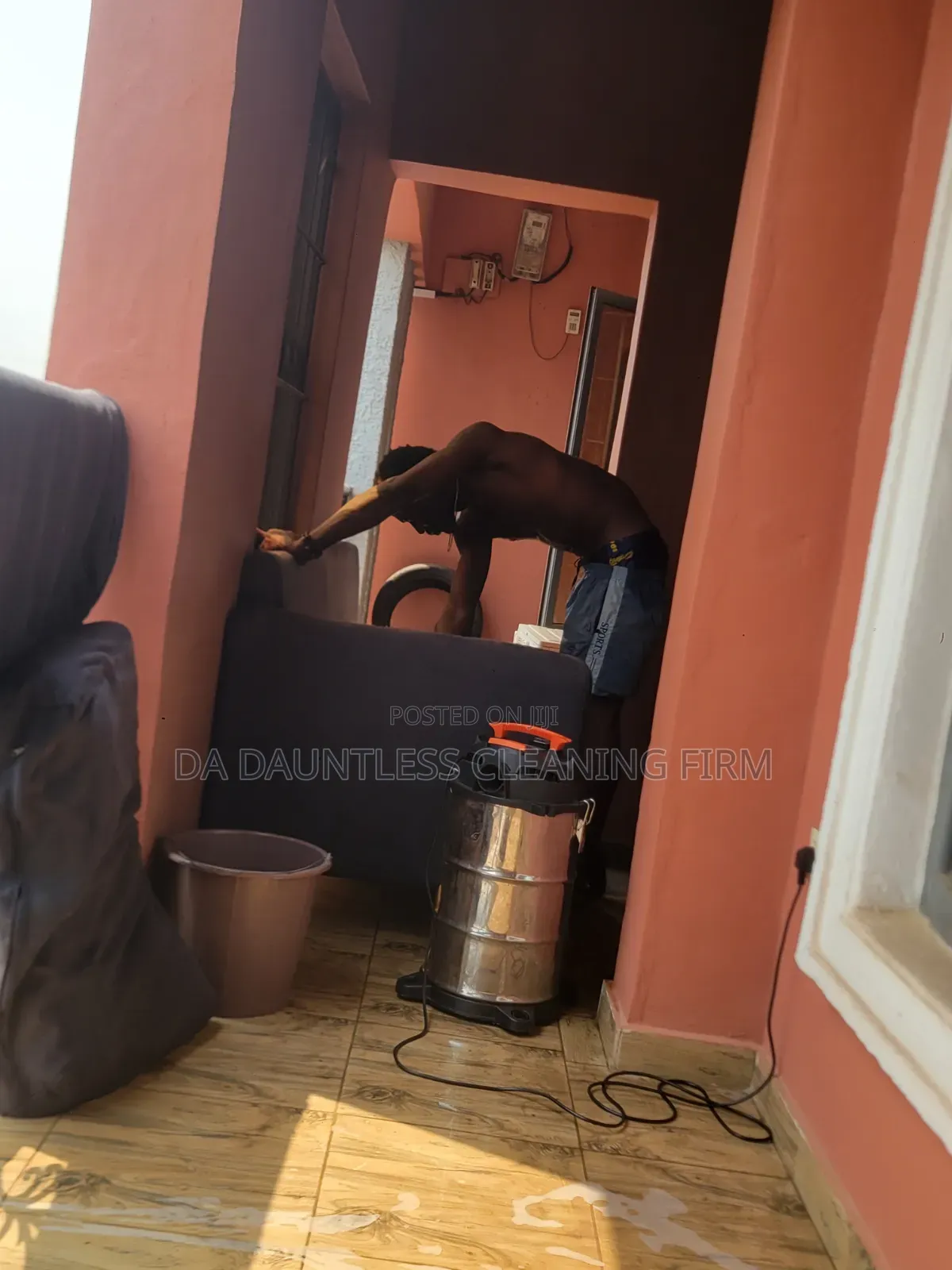 Upholstery Washing