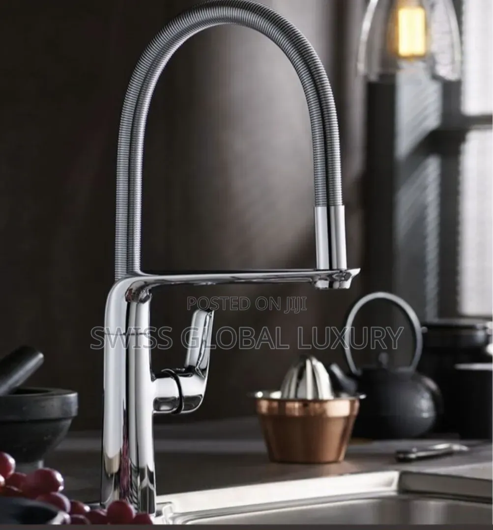 High Grade Kitchen Sink Mixer Tap With Flexible Pull-Away Head.