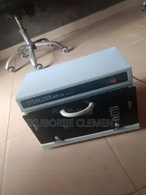 Iron Germix Sterilizer With UV CH-209 for Sale in Benin City