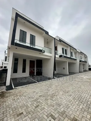 4bdrm Duplex in Ikota for sale