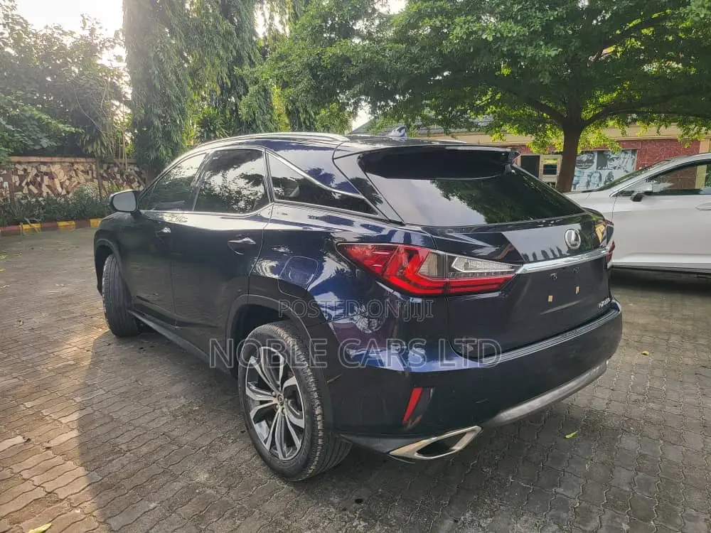 Lexus RX 2019 Blue