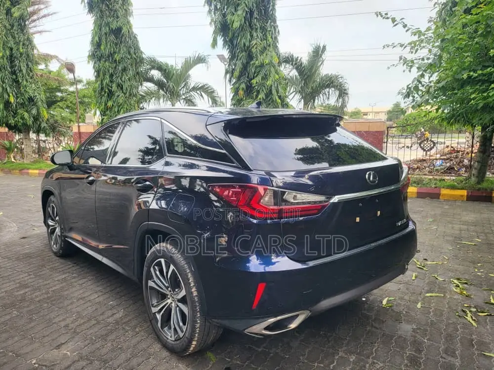 Lexus RX 2019 Blue