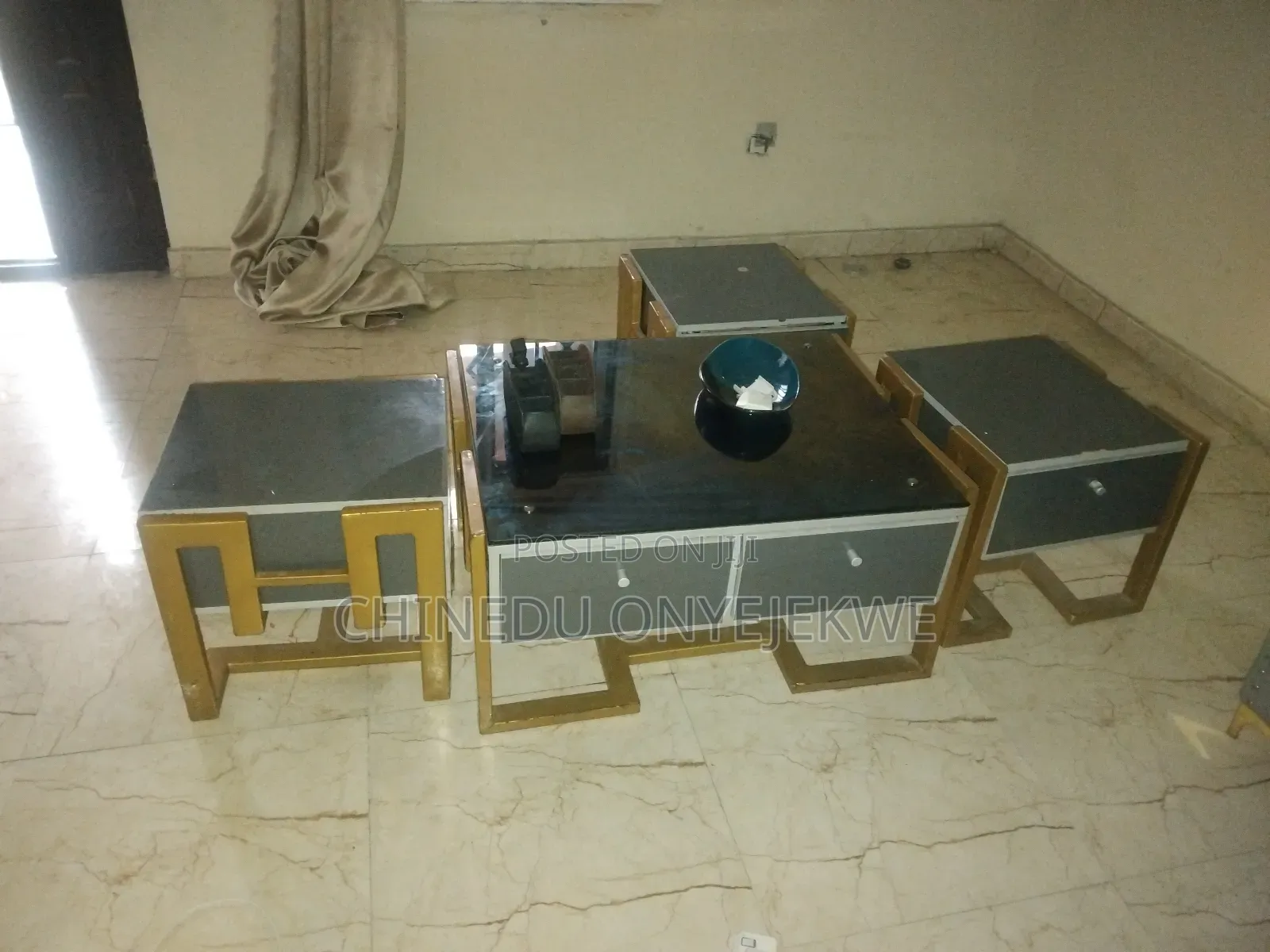 GLASS TOPCenter Table and 4 Syd Stools With Drawers Attached