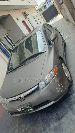 Honda Civic 2006 Gray