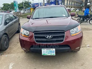 Hyundai Santa Fe 2009 Red