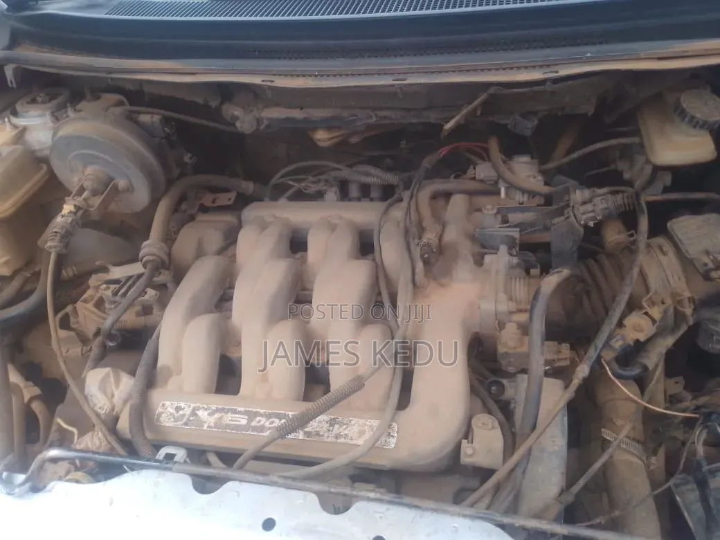 Mazda MPV 2004 Silver