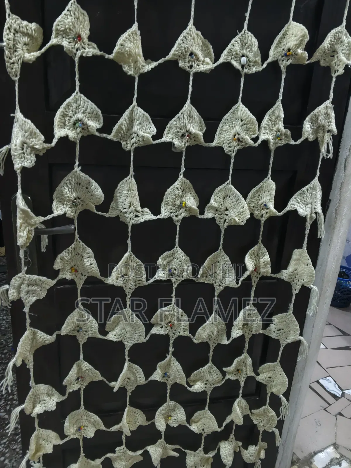 Crochet's Table Cover and 4 Head Rest