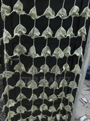 Crochet's Table Cover and 4 Head Rest