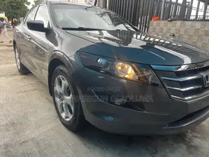 Honda Crosstour 3.5 AWD 2010 Gray