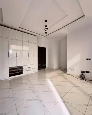 4bdrm Duplex in Ikota for rent