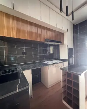 4bdrm Duplex in Ikota for rent