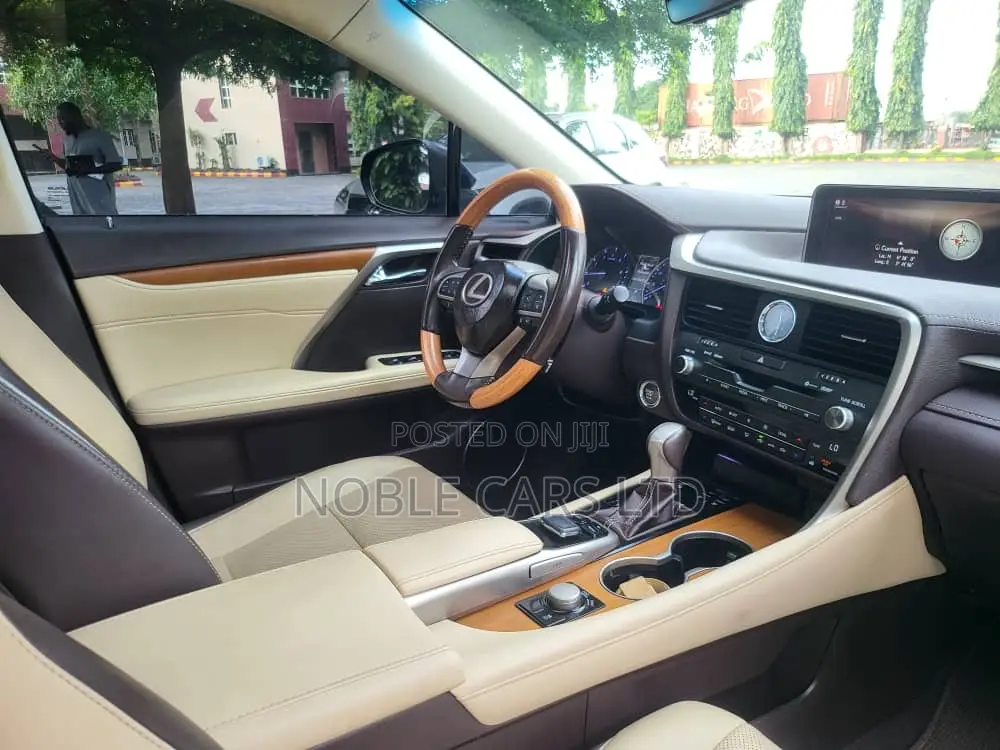 Lexus RX 2019 Blue