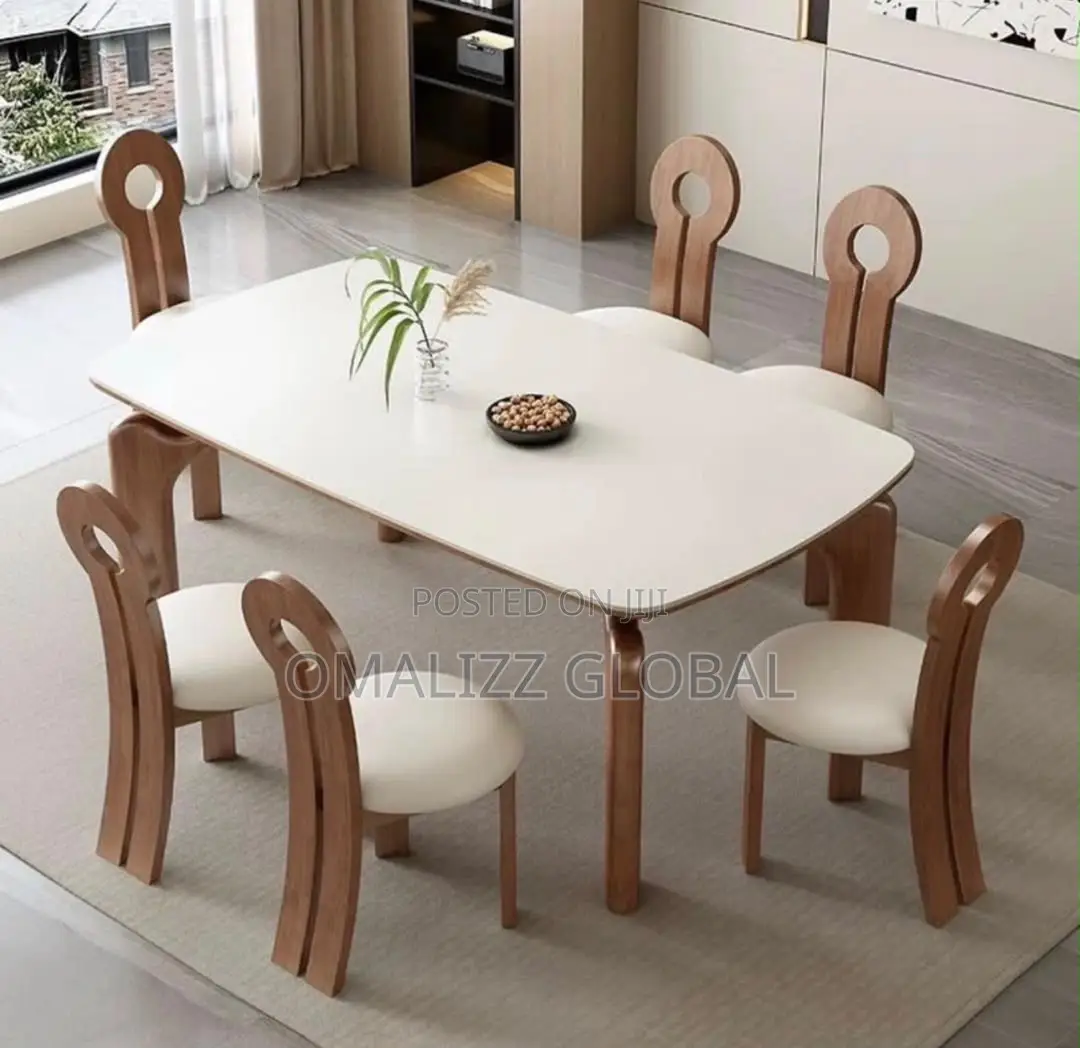 Simple and Gorgeous Dinning Set