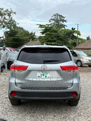 Toyota Highlander 2015 Green