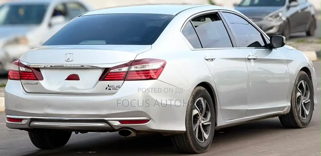 Honda Accord 2016 Silver