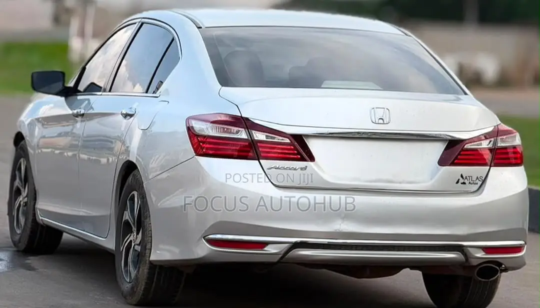 Honda Accord 2016 Silver