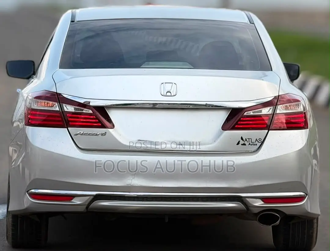 Honda Accord 2016 Silver