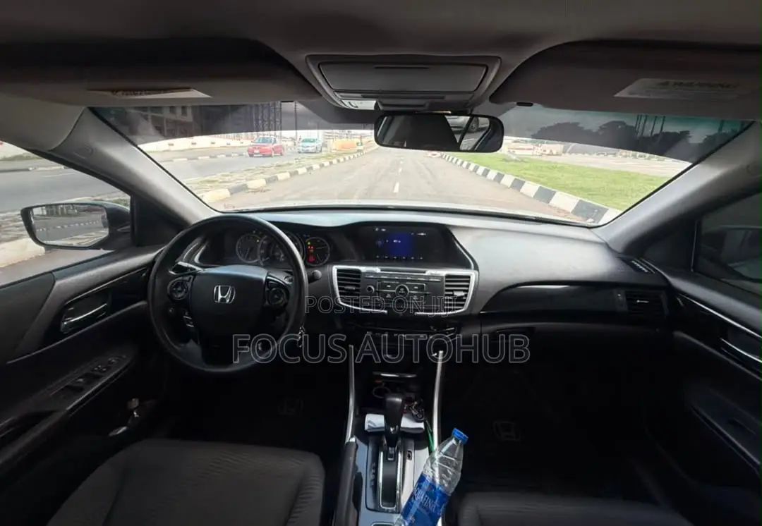 Honda Accord 2016 Silver
