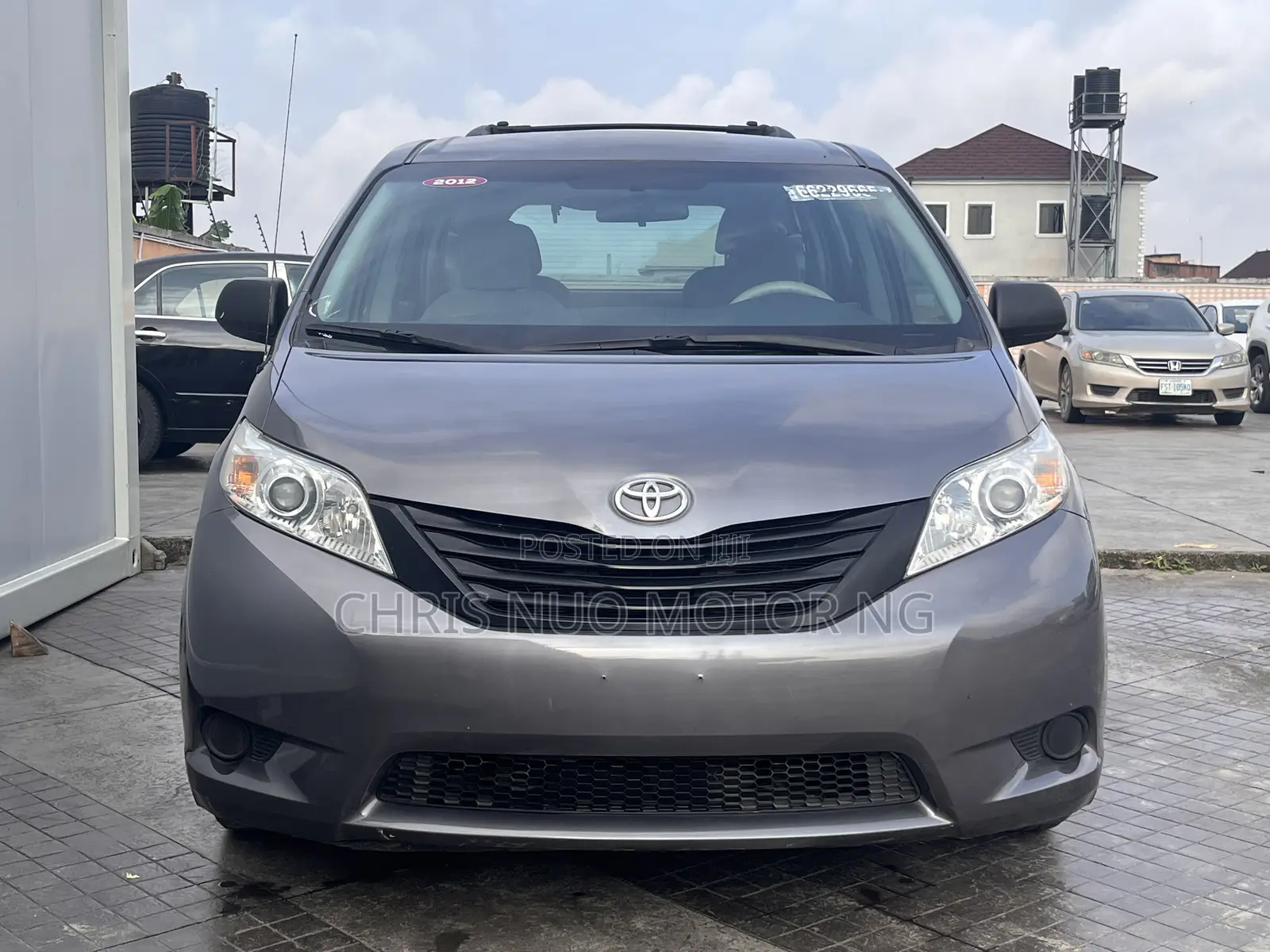 Toyota Sienna 2012 Gray