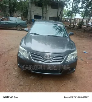 Toyota Camry 2010 Gray